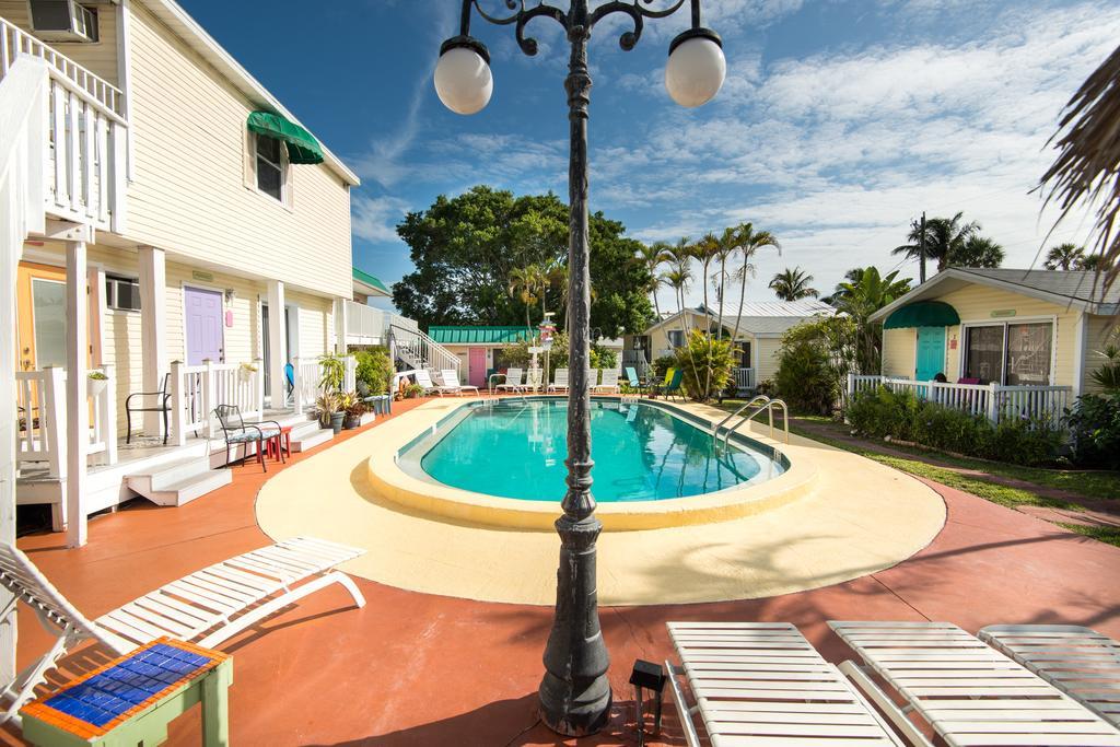 Silver Sands Villas 포르 마이어스 비치 외부 사진